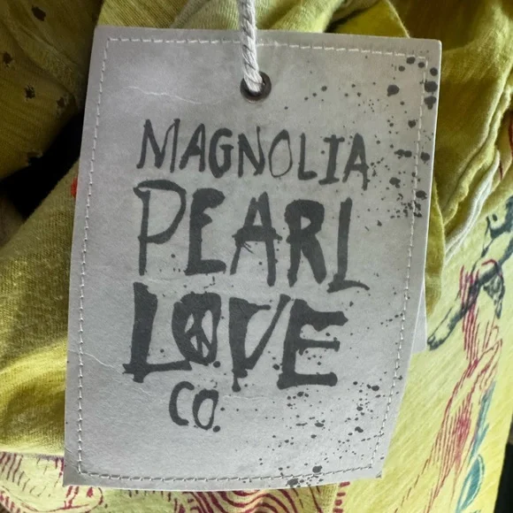 Magnolia Pearl Yellow Graphic Dress - Picture 5 of 7